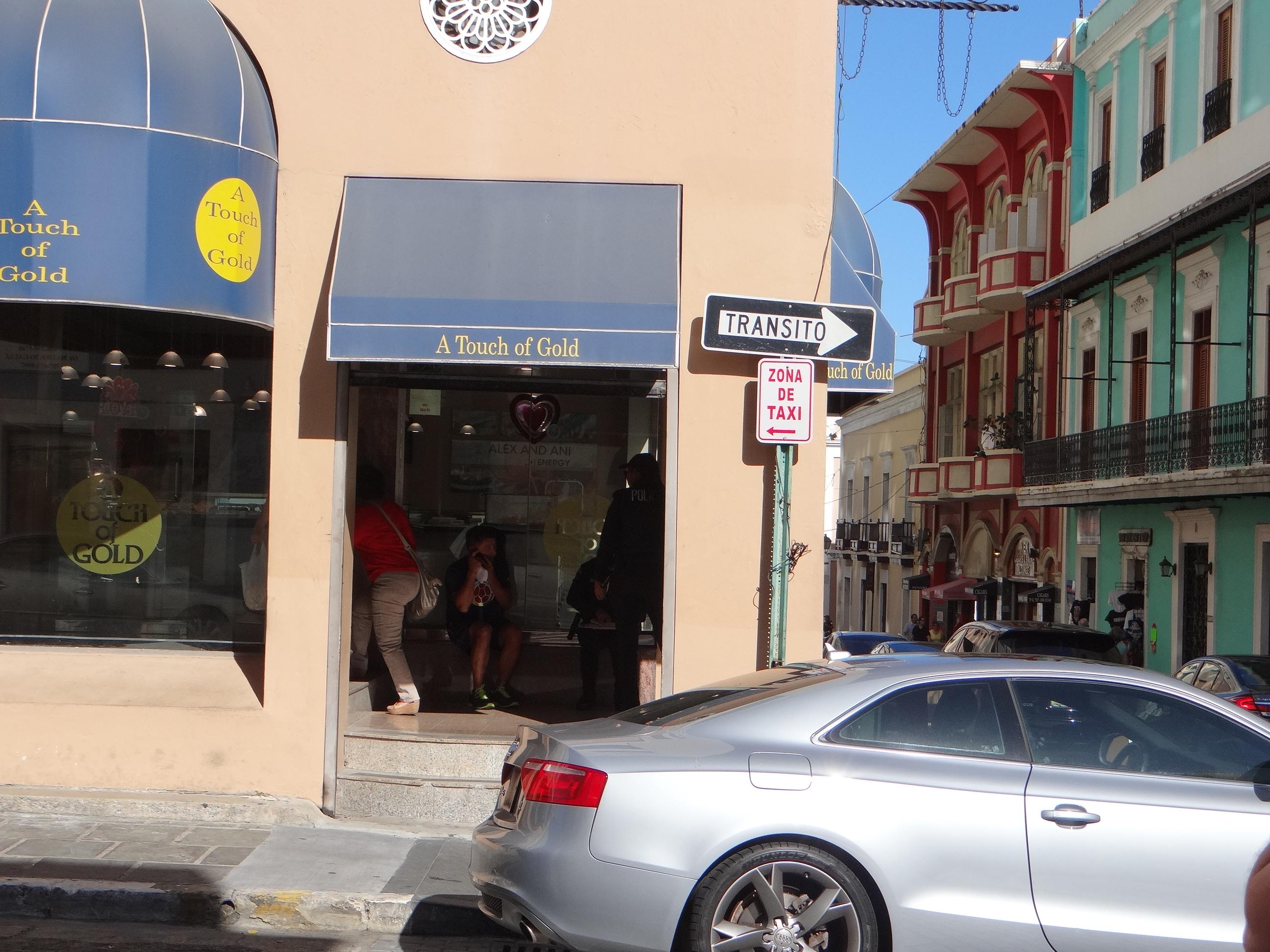 Calle de Rafael Cordero - Antiguo Edificio Klein - San Juan (Viejo San Juan) - 2015 00008